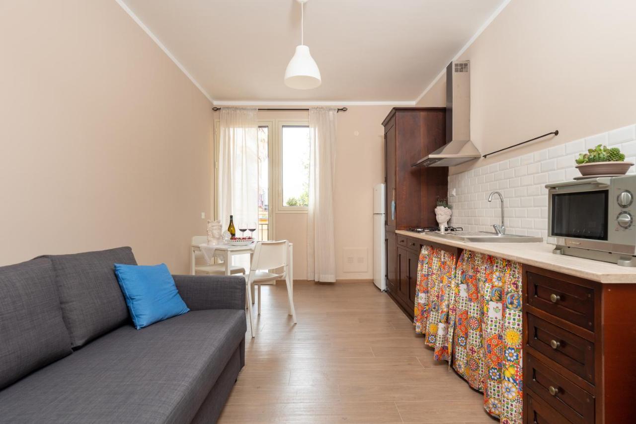 B&B Medusa Santa Flavia Buitenkant foto